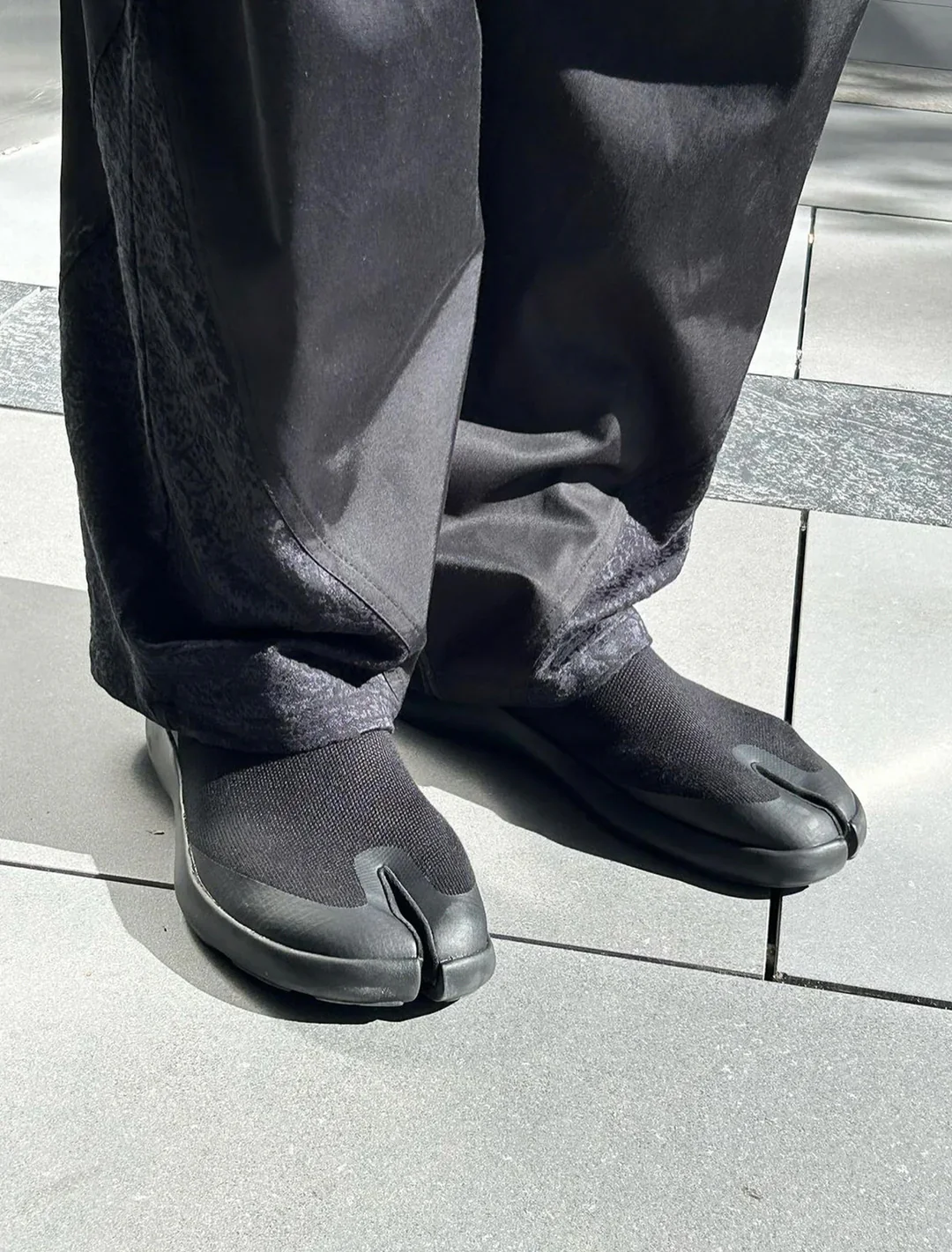 Tabi Mules Men - Black - Image 4