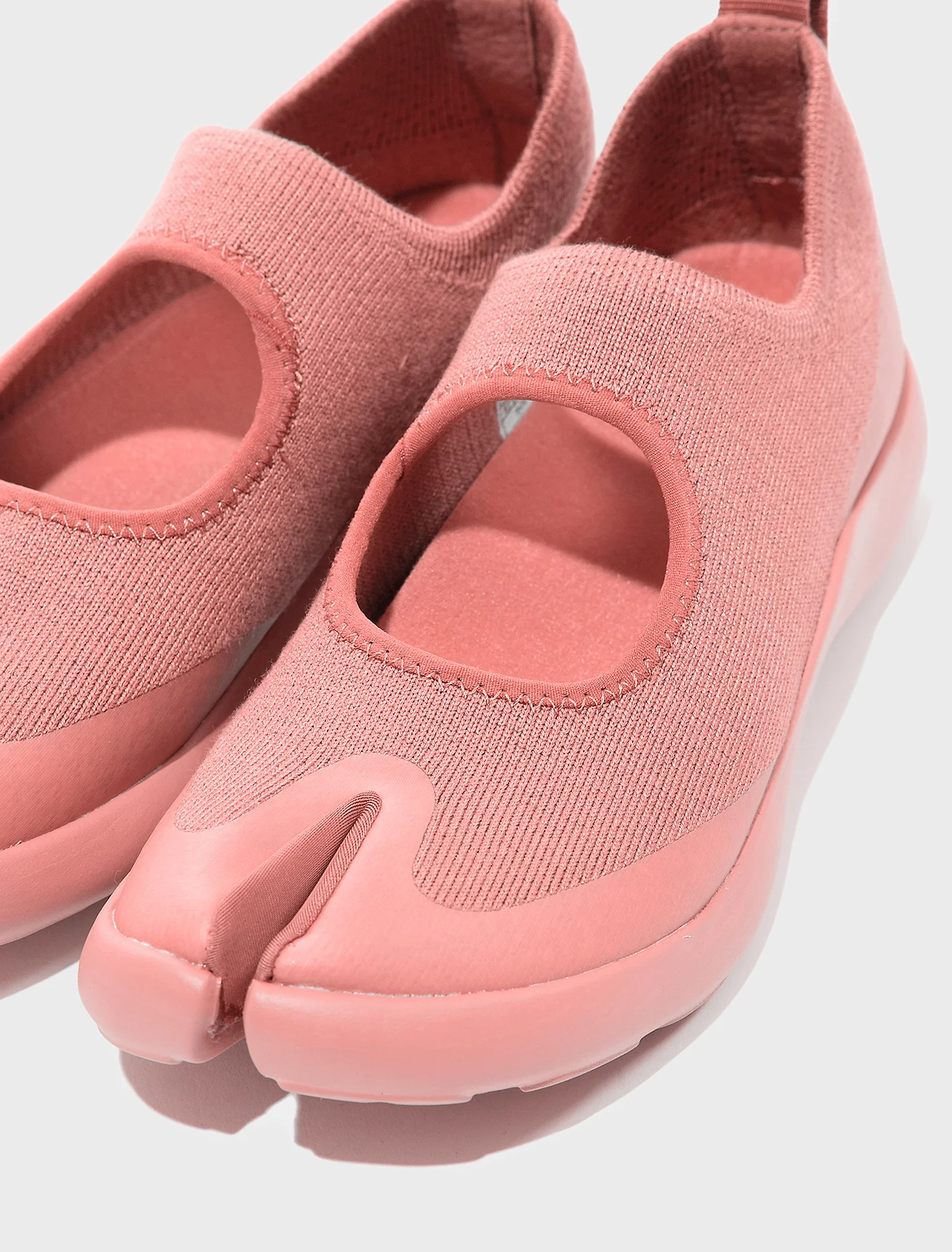 Tabi Sandal Women - Baby Pink - Image 4