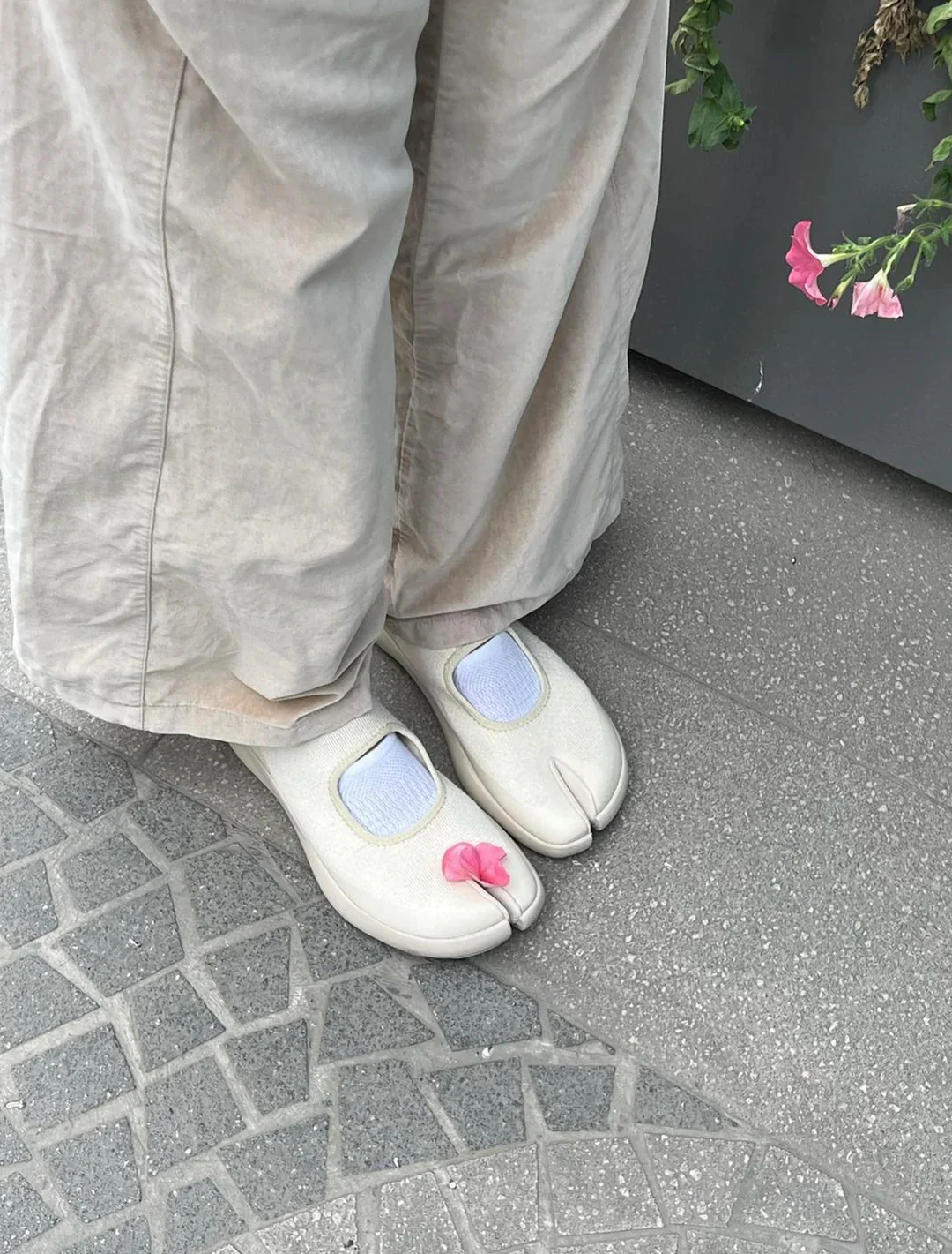 Tabi Sandal Women - Off-white - Image 12