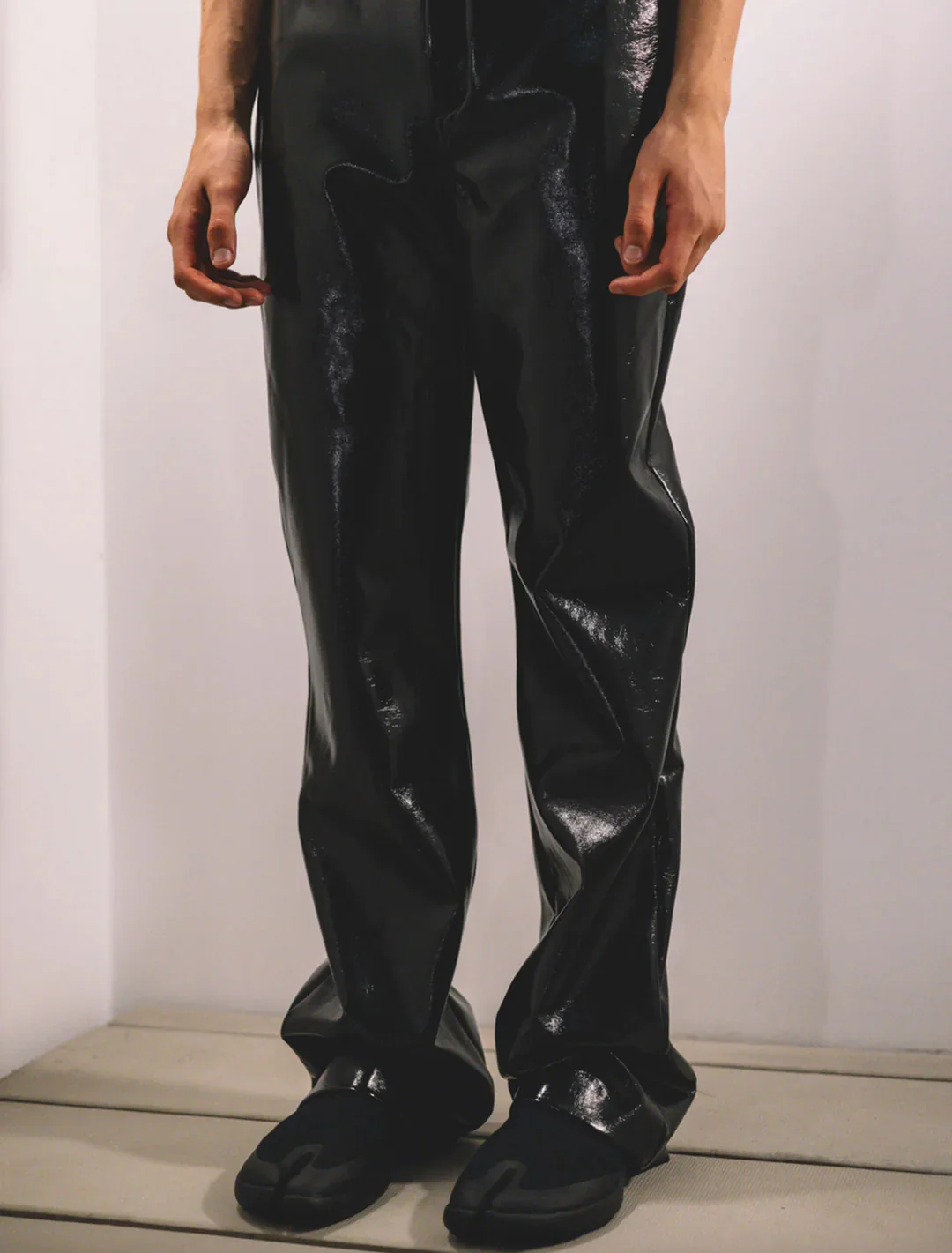Tabi Shoe Men - Black - Image 6