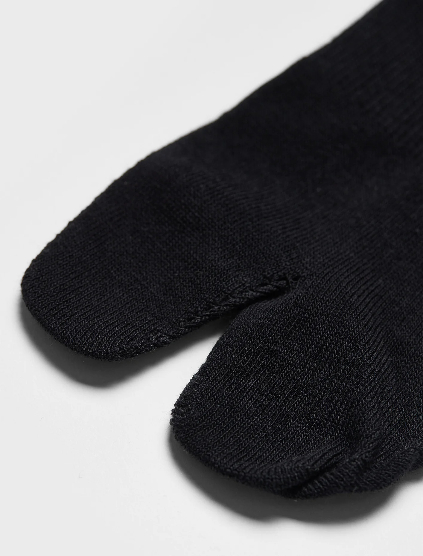 Tabi Socks X-High - Black - Image 3